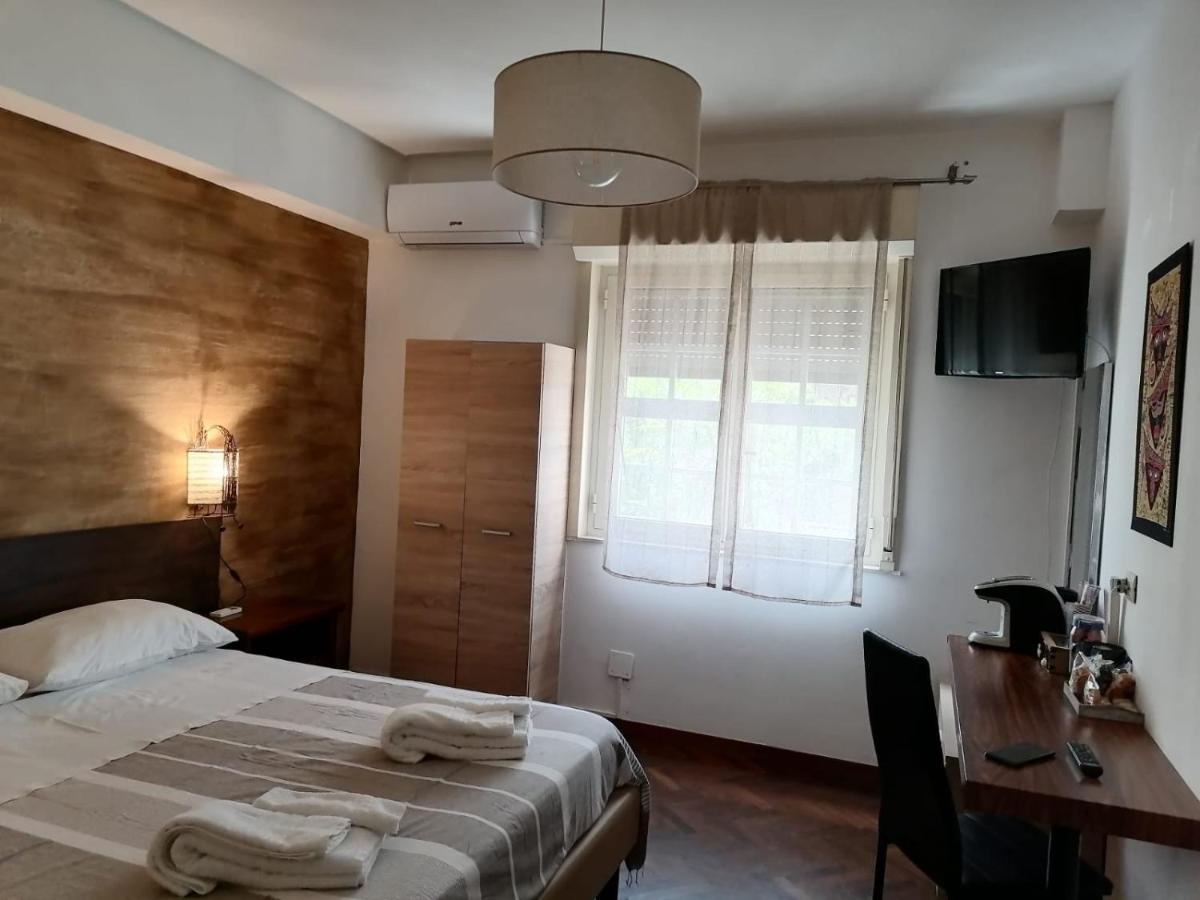 B&B Atlante ปาแลร์โม ภายนอก รูปภาพ