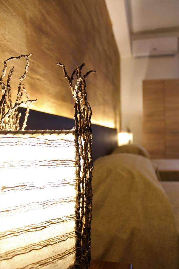 B&B Atlante ปาแลร์โม ภายนอก รูปภาพ