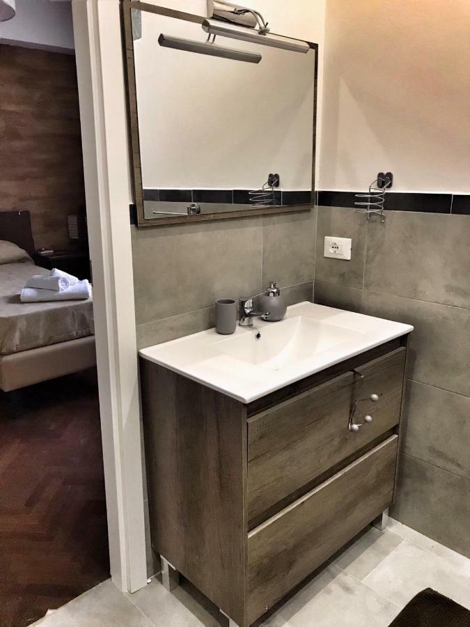 B&B Atlante ปาแลร์โม ภายนอก รูปภาพ